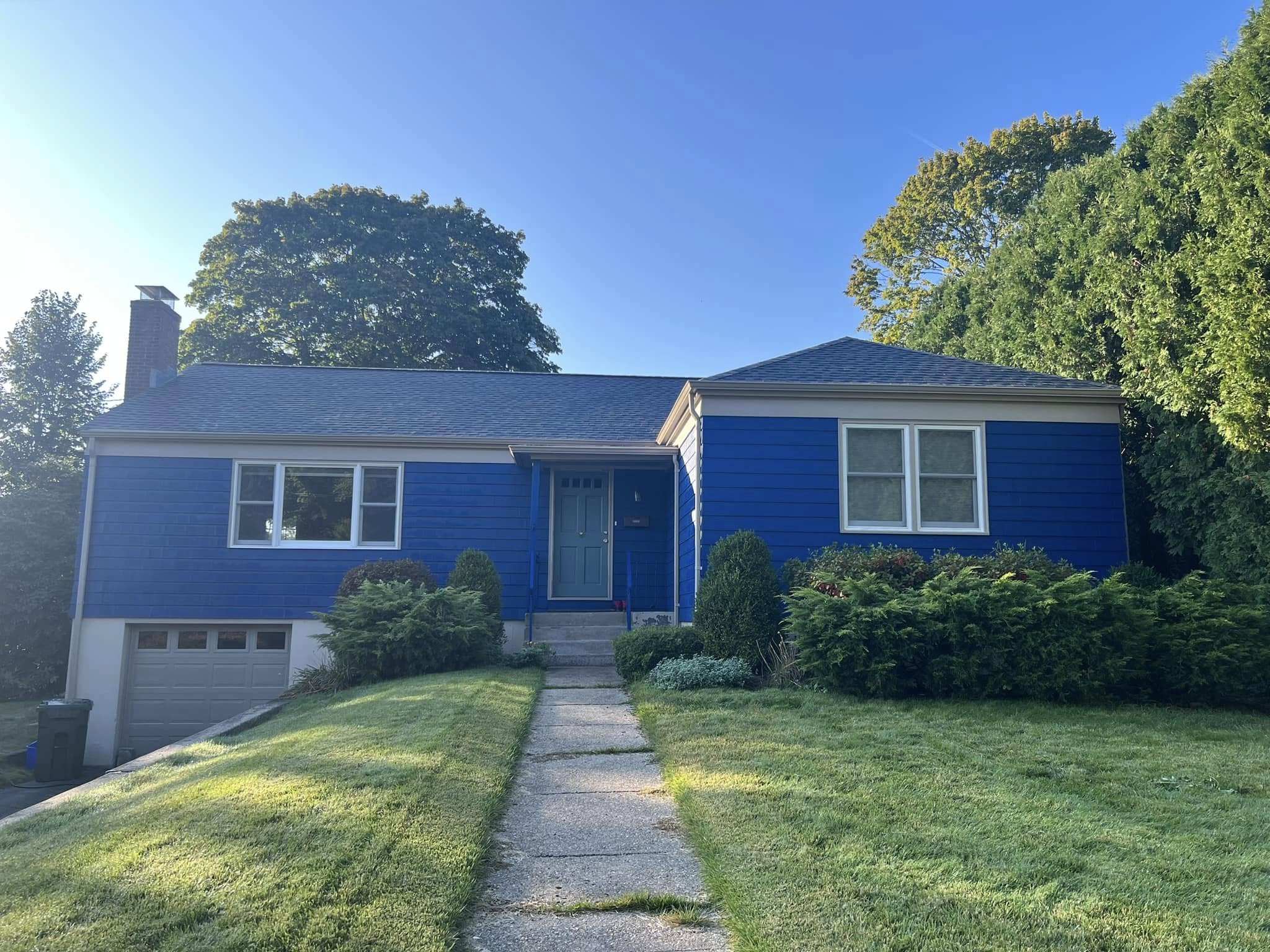 Completed exterior house painting in New London Connecticut